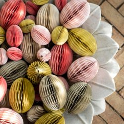 Pskeg i papir 2 stk medium - grass