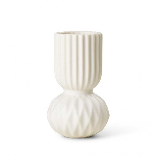 Dottir Samsurium vase Rufflebell - white
