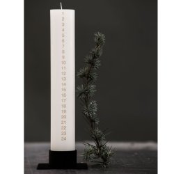 Kalenderlys med mosgrnne tal - 6 cm diameter