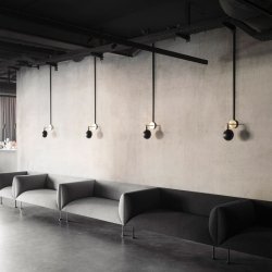 Menu Walker Ceiling/wall lamp  - sort/messing