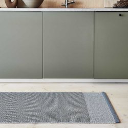 Pappelina Edit løber - Dove Blue