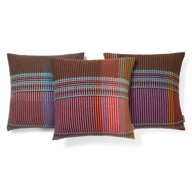 Wallace Sewell pudebetrk pinstribe - Rosalind