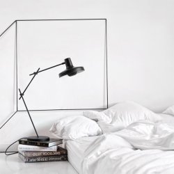 Arigato bordlampe - sort