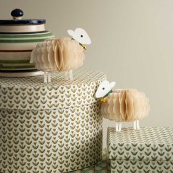 P�skelam i foldet papir til oph�ng - 2 stk