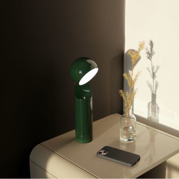 Fine Lumen Mono brbar lselampe - black