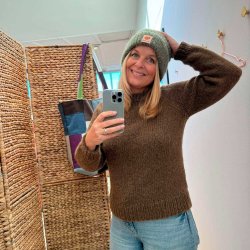 Coffee Beanies Ida sweater - wine