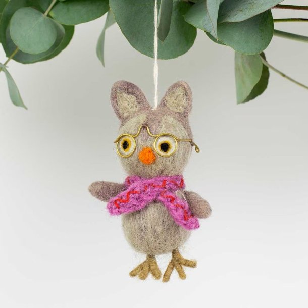 Ugle med pink trklde - hndlavet i uldfilt